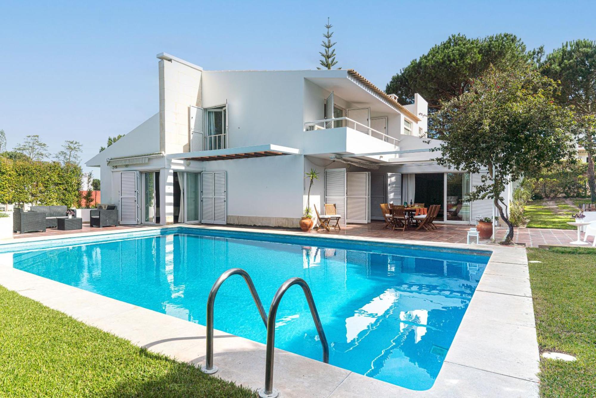 Yara Villa *